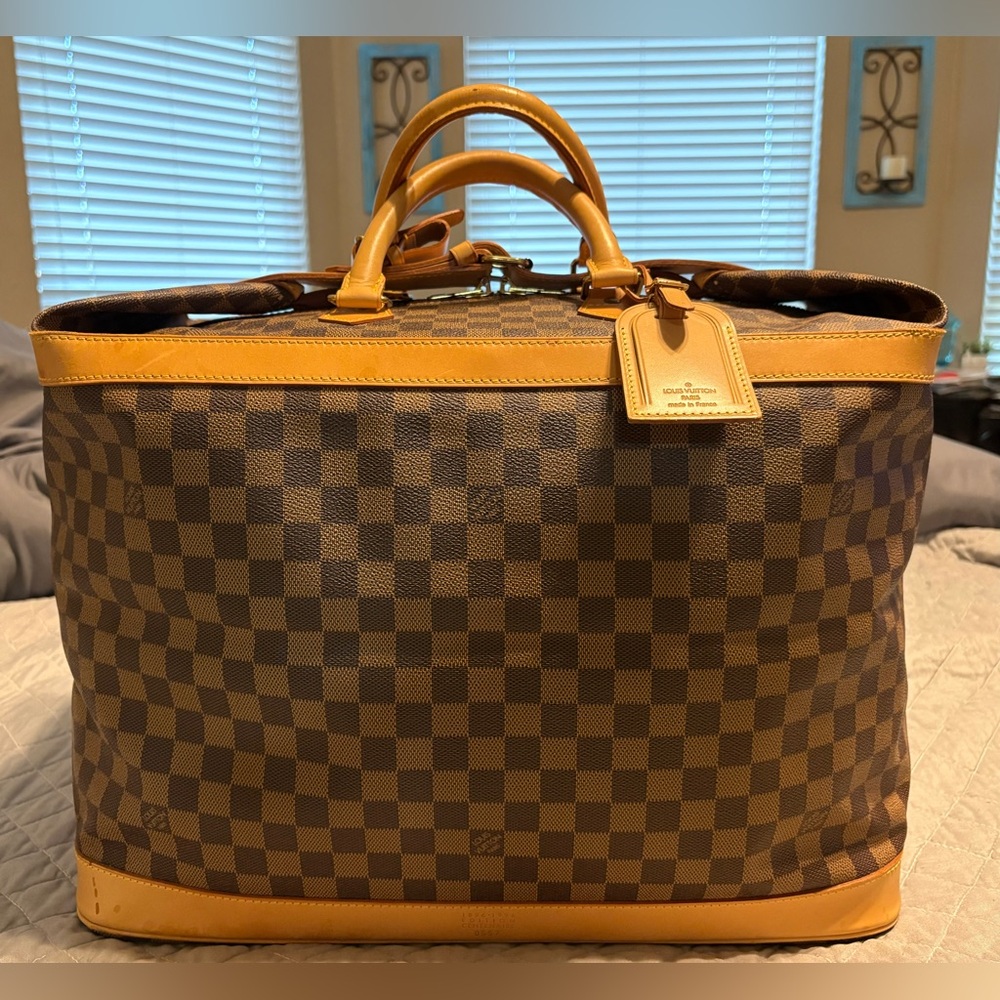 Louis Vuitton Cruiser Travel Bag